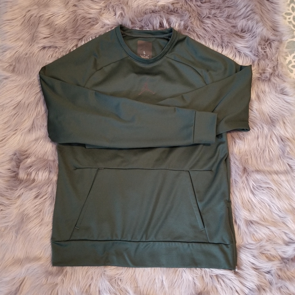 Nike Jumpan Air Jordan Therma Fit Crewneck Sweater